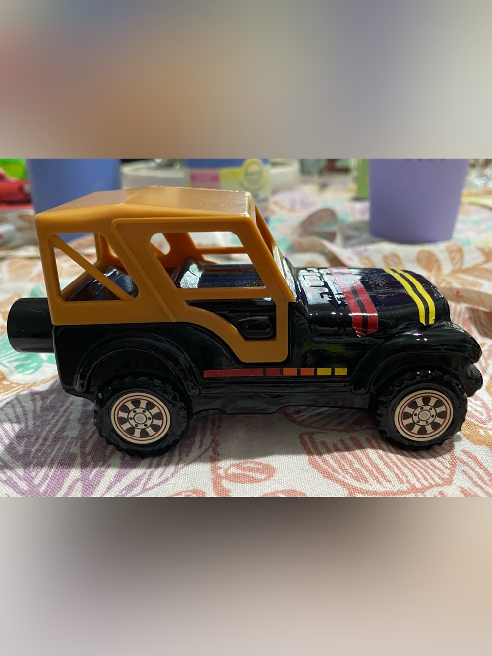 1981 Avon Jeep Renegade Decanter. “Sure Winner Bracing Lotion” Intact. #41691 EC